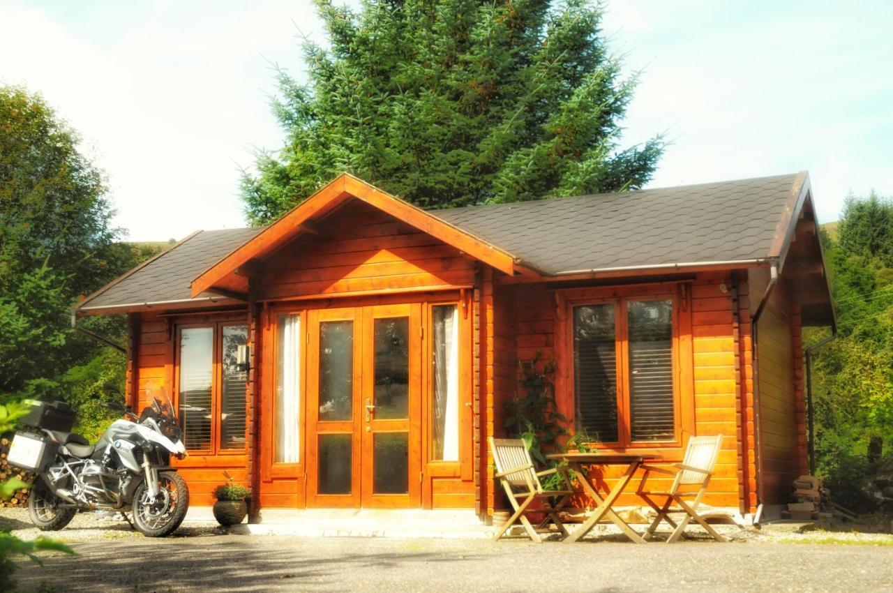 Hill cottage cabins Fort Augustus Esterno foto
